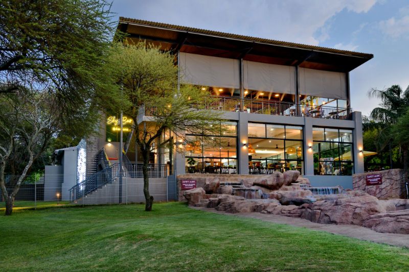 Seasons Golf, Leisure & Spa gallery image 1